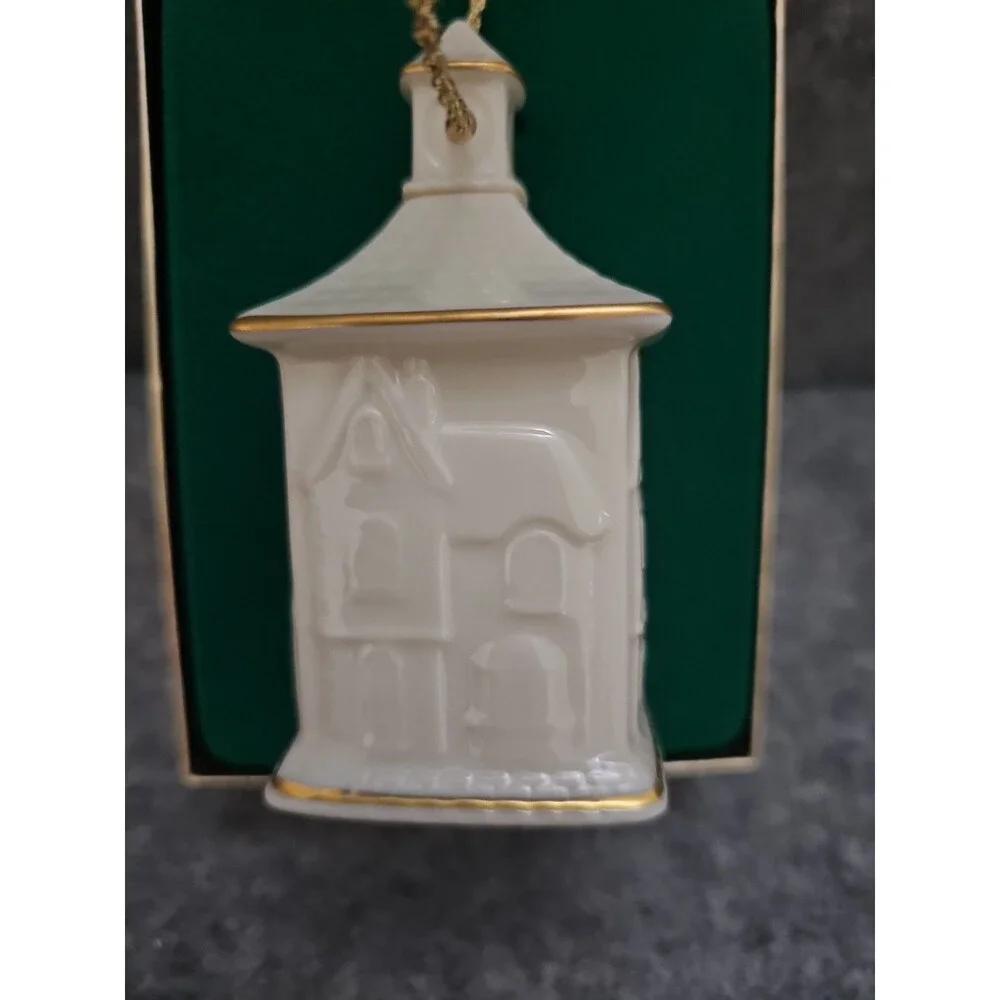 Lenox 1987 Annual Ornament PEACEFUL VILLAGE CHURCH Porcelain Christmas In Box